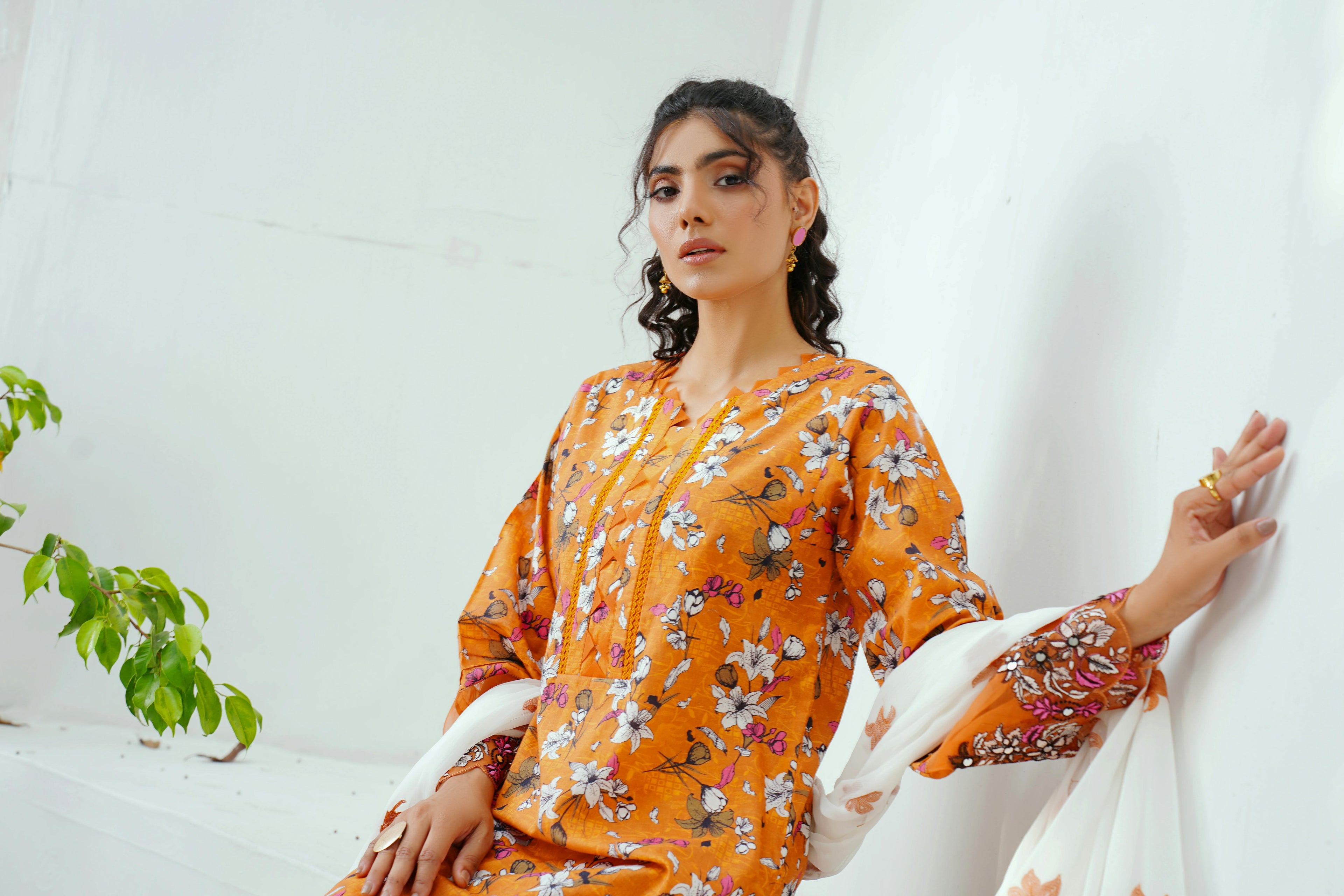 floral unstitched lawn suit summer outfit